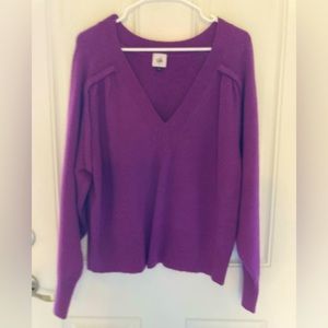 Cabi Luxury Pullover EUC worn once